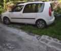 Білий Шкода Румстер, об'ємом двигуна 1.4 л та пробігом 195 тис. км за 6000 $, фото 1 на Automoto.ua