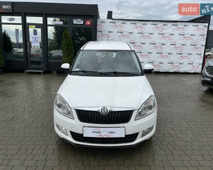 Белый Шкода Румстер, объемом двигателя 1.2 л и пробегом 147 тыс. км за 6400 $, фото 1 на Automoto.ua