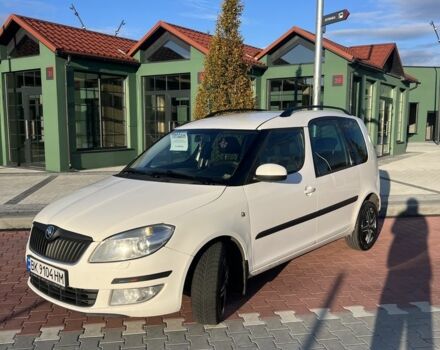 Белый Шкода Румстер, объемом двигателя 1.6 л и пробегом 300 тыс. км за 6100 $, фото 3 на Automoto.ua