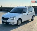 Белый Шкода Румстер, объемом двигателя 1.39 л и пробегом 256 тыс. км за 4999 $, фото 1 на Automoto.ua