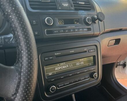 Белый Шкода Румстер, объемом двигателя 1.6 л и пробегом 300 тыс. км за 6100 $, фото 8 на Automoto.ua