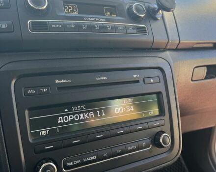 Белый Шкода Румстер, объемом двигателя 1.6 л и пробегом 300 тыс. км за 6100 $, фото 10 на Automoto.ua