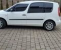 Білий Шкода Румстер, об'ємом двигуна 1.39 л та пробігом 280 тис. км за 4600 $, фото 6 на Automoto.ua
