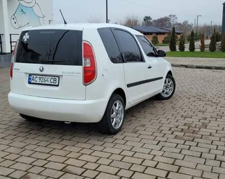 Білий Шкода Румстер, об'ємом двигуна 1.39 л та пробігом 280 тис. км за 4600 $, фото 2 на Automoto.ua
