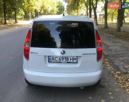 Белый Шкода Румстер, объемом двигателя 1.2 л и пробегом 253 тыс. км за 6100 $, фото 27 на Automoto.ua