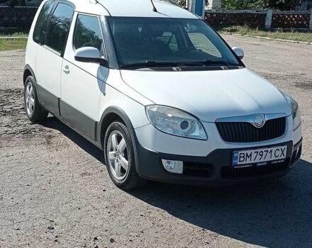 Белый Шкода Румстер, объемом двигателя 1.4 л и пробегом 320 тыс. км за 5496 $, фото 1 на Automoto.ua