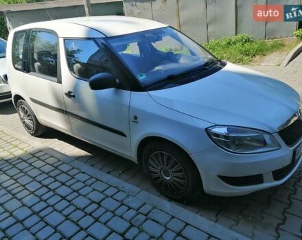 Білий Шкода Румстер, об'ємом двигуна 1.6 л та пробігом 317 тис. км за 5800 $, фото 1 на Automoto.ua