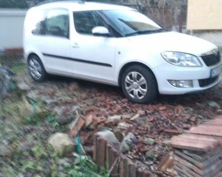 Белый Шкода Румстер, объемом двигателя 1.39 л и пробегом 195 тыс. км за 4999 $, фото 1 на Automoto.ua