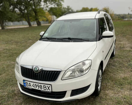 Белый Шкода Румстер, объемом двигателя 1.6 л и пробегом 162 тыс. км за 6200 $, фото 1 на Automoto.ua