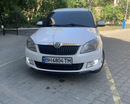 Белый Шкода Румстер, объемом двигателя 1.4 л и пробегом 272 тыс. км за 6500 $, фото 1 на Automoto.ua