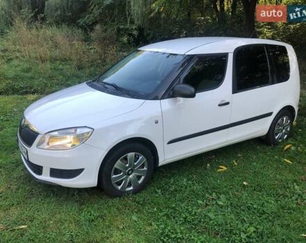 Белый Шкода Румстер, объемом двигателя 1.2 л и пробегом 253 тыс. км за 6100 $, фото 1 на Automoto.ua