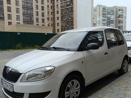 Білий Шкода Румстер, об'ємом двигуна 1.6 л та пробігом 227 тис. км за 7300 $, фото 1 на Automoto.ua