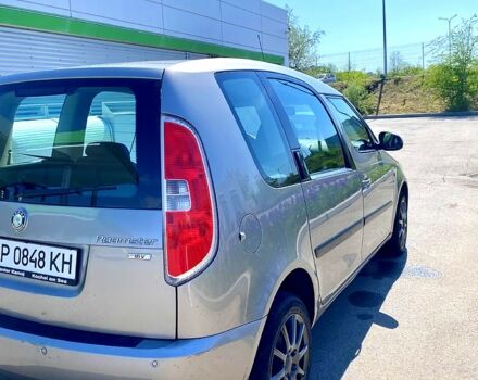 Бежевый Шкода Румстер, объемом двигателя 1.4 л и пробегом 215 тыс. км за 5100 $, фото 1 на Automoto.ua