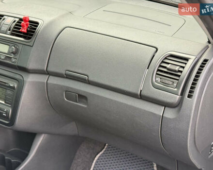 Бежевый Шкода Румстер, объемом двигателя 1.6 л и пробегом 343 тыс. км за 6300 $, фото 31 на Automoto.ua