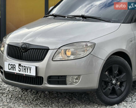Бежевый Шкода Румстер, объемом двигателя 1.6 л и пробегом 343 тыс. км за 6300 $, фото 8 на Automoto.ua
