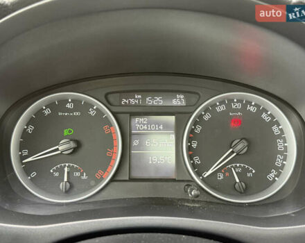 Бежевый Шкода Румстер, объемом двигателя 1.6 л и пробегом 343 тыс. км за 6300 $, фото 48 на Automoto.ua