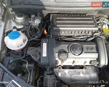 Бежевый Шкода Румстер, объемом двигателя 1.4 л и пробегом 236 тыс. км за 5999 $, фото 63 на Automoto.ua