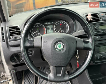Бежевый Шкода Румстер, объемом двигателя 1.6 л и пробегом 343 тыс. км за 6300 $, фото 46 на Automoto.ua