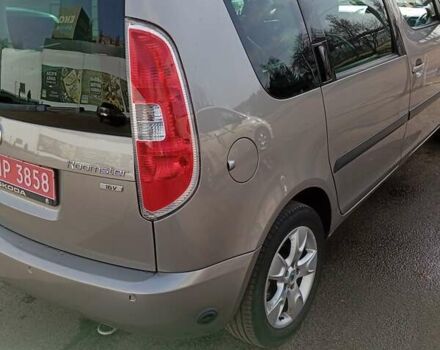 Бежевый Шкода Румстер, объемом двигателя 1.4 л и пробегом 236 тыс. км за 5999 $, фото 11 на Automoto.ua