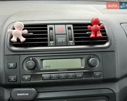 Бежевый Шкода Румстер, объемом двигателя 1.6 л и пробегом 343 тыс. км за 6300 $, фото 50 на Automoto.ua