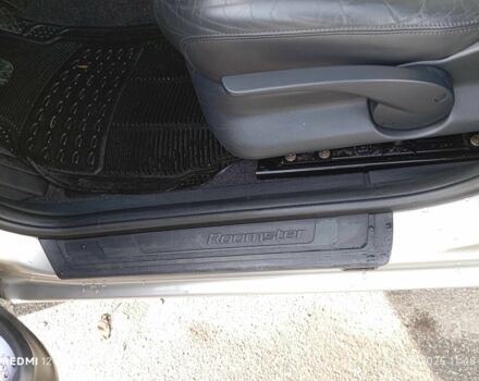 Бежевый Шкода Румстер, объемом двигателя 1.4 л и пробегом 237 тыс. км за 5999 $, фото 14 на Automoto.ua