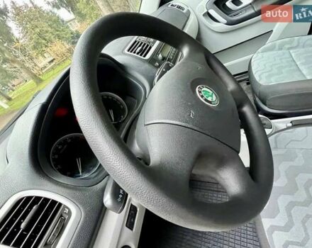 Бежевый Шкода Румстер, объемом двигателя 1.6 л и пробегом 197 тыс. км за 7350 $, фото 45 на Automoto.ua