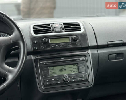 Бежевый Шкода Румстер, объемом двигателя 1.6 л и пробегом 202 тыс. км за 5750 $, фото 23 на Automoto.ua