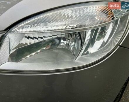 Бежевый Шкода Румстер, объемом двигателя 1.6 л и пробегом 197 тыс. км за 7350 $, фото 17 на Automoto.ua