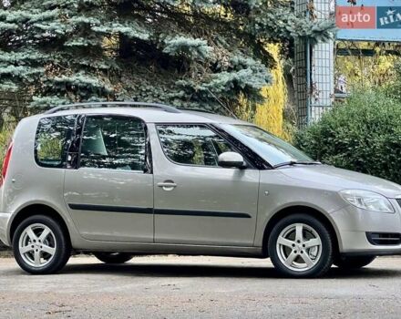 Бежевый Шкода Румстер, объемом двигателя 1.6 л и пробегом 197 тыс. км за 7350 $, фото 15 на Automoto.ua