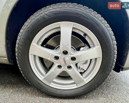 Бежевый Шкода Румстер, объемом двигателя 1.6 л и пробегом 197 тыс. км за 7350 $, фото 39 на Automoto.ua