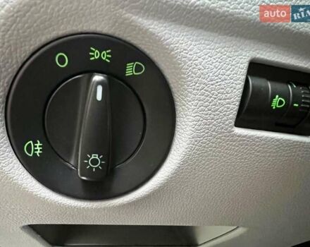 Бежевый Шкода Румстер, объемом двигателя 1.6 л и пробегом 197 тыс. км за 7350 $, фото 65 на Automoto.ua