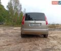 Бежевый Шкода Румстер, объемом двигателя 1.39 л и пробегом 290 тыс. км за 4400 $, фото 6 на Automoto.ua