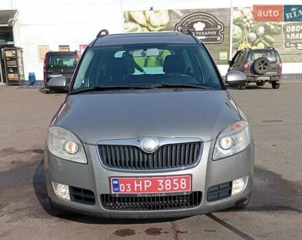 Бежевый Шкода Румстер, объемом двигателя 1.4 л и пробегом 236 тыс. км за 5999 $, фото 1 на Automoto.ua