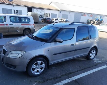 Бежевый Шкода Румстер, объемом двигателя 1.4 л и пробегом 360 тыс. км за 5000 $, фото 1 на Automoto.ua