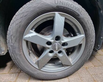 Черный Шкода Румстер, объемом двигателя 0 л и пробегом 72 тыс. км за 6882 $, фото 5 на Automoto.ua