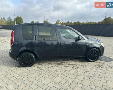 Черный Шкода Румстер, объемом двигателя 1.6 л и пробегом 247 тыс. км за 2950 $, фото 5 на Automoto.ua