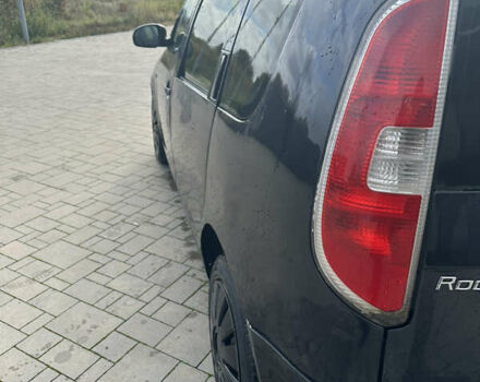 Черный Шкода Румстер, объемом двигателя 1.6 л и пробегом 247 тыс. км за 2950 $, фото 9 на Automoto.ua