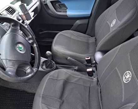 Черный Шкода Румстер, объемом двигателя 1.2 л и пробегом 219 тыс. км за 3700 $, фото 5 на Automoto.ua