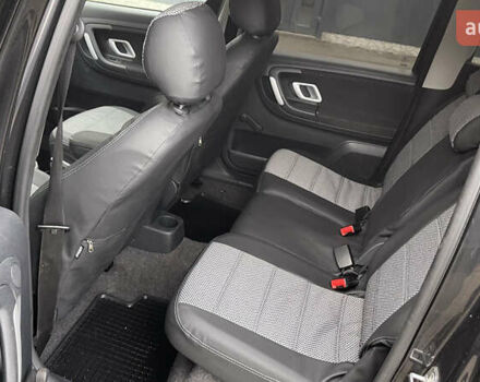 Чорний Шкода Румстер, об'ємом двигуна 1.4 л та пробігом 254 тис. км за 4600 $, фото 40 на Automoto.ua