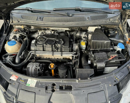 Черный Шкода Румстер, объемом двигателя 1.9 л и пробегом 222 тыс. км за 6999 $, фото 11 на Automoto.ua