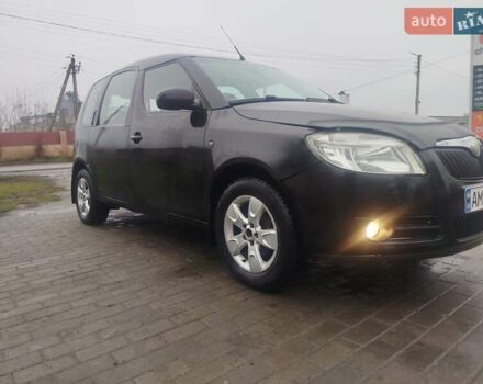 Черный Шкода Румстер, объемом двигателя 1.4 л и пробегом 280 тыс. км за 2999 $, фото 10 на Automoto.ua