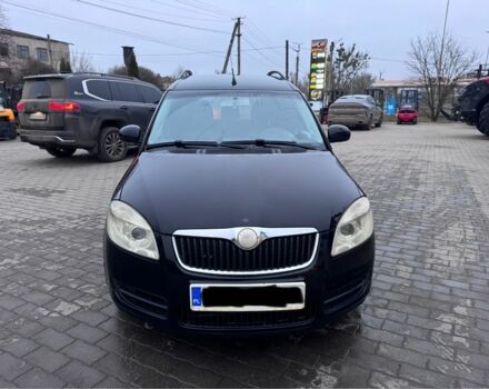 Черный Шкода Румстер, объемом двигателя 1.6 л и пробегом 367 тыс. км за 2300 $, фото 1 на Automoto.ua