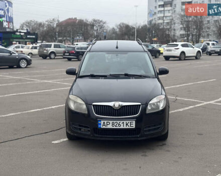 Черный Шкода Румстер, объемом двигателя 1.2 л и пробегом 460 тыс. км за 3250 $, фото 1 на Automoto.ua