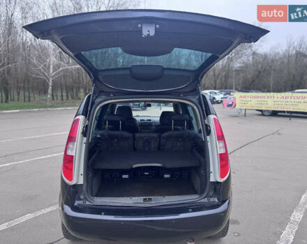 Черный Шкода Румстер, объемом двигателя 1.2 л и пробегом 460 тыс. км за 3250 $, фото 12 на Automoto.ua