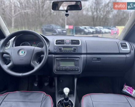 Черный Шкода Румстер, объемом двигателя 1.2 л и пробегом 460 тыс. км за 3250 $, фото 6 на Automoto.ua