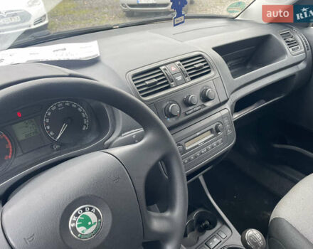 Черный Шкода Румстер, объемом двигателя 1.4 л и пробегом 222 тыс. км за 4900 $, фото 4 на Automoto.ua