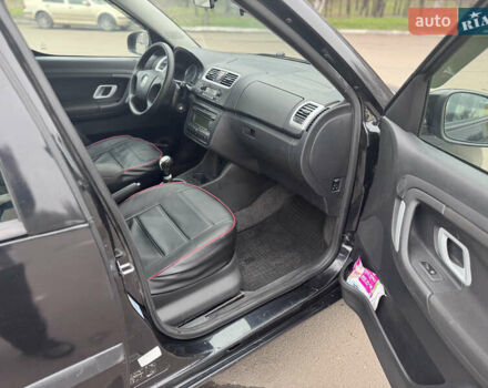 Черный Шкода Румстер, объемом двигателя 1.2 л и пробегом 460 тыс. км за 3250 $, фото 8 на Automoto.ua