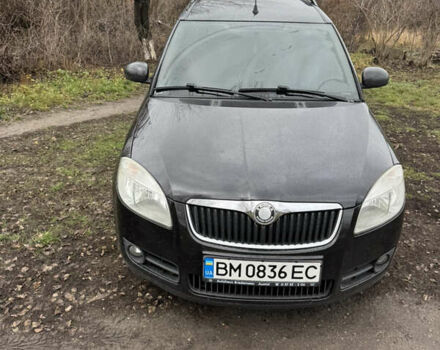 Черный Шкода Румстер, объемом двигателя 1.4 л и пробегом 270 тыс. км за 4900 $, фото 2 на Automoto.ua