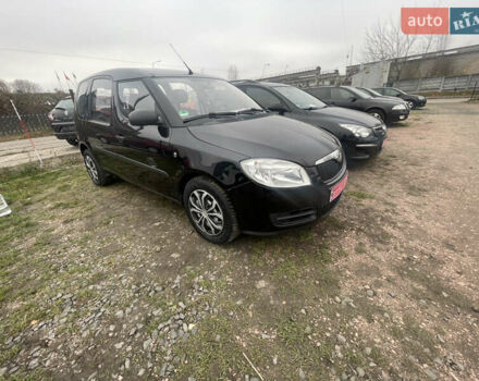 Черный Шкода Румстер, объемом двигателя 1.4 л и пробегом 222 тыс. км за 4900 $, фото 3 на Automoto.ua