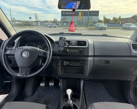 Черный Шкода Румстер, объемом двигателя 1.9 л и пробегом 222 тыс. км за 6999 $, фото 6 на Automoto.ua